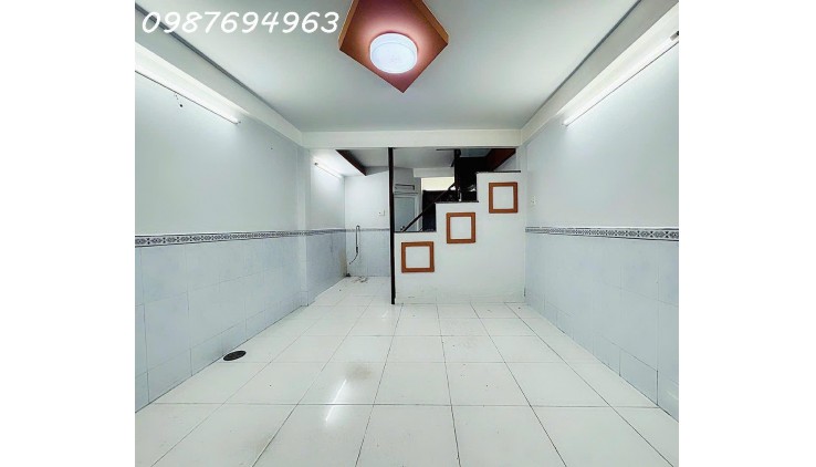Q8 NHÀ NHỎ ĐẸP VỊ TRÍ ĐÔNG ĐÚC KẾ KDC BÙI MINH TRỰC THUẬN TIỆN DI CHUYỂN QUA QUẬN 1510 3.xT
